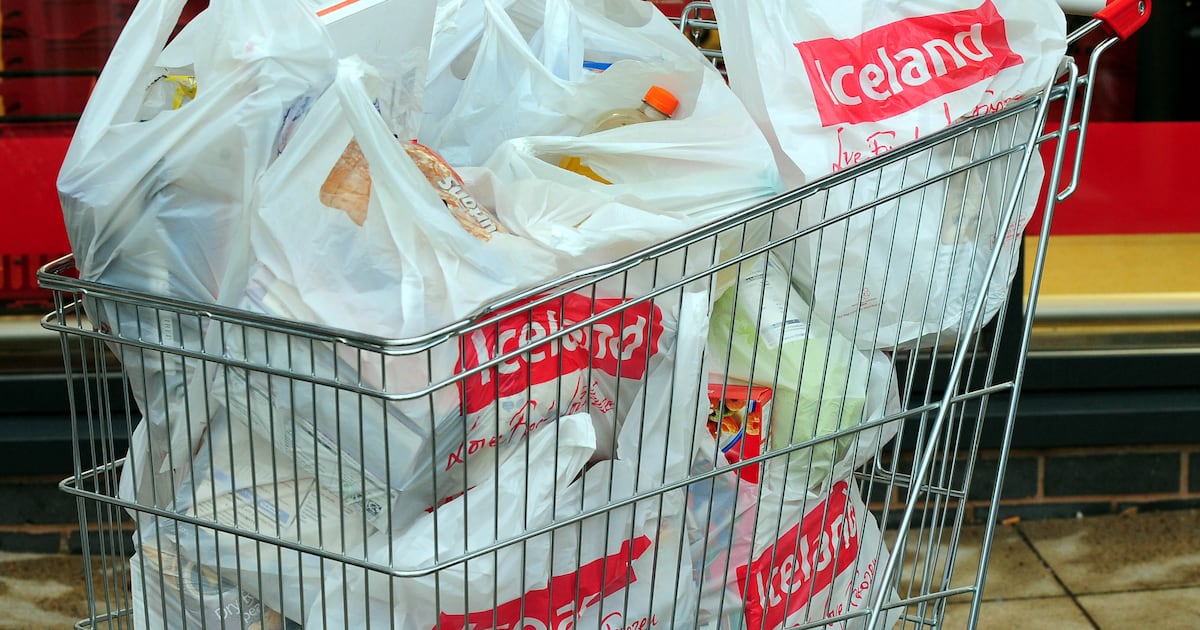 Iceland freezes decade-long legal battle with Iceland